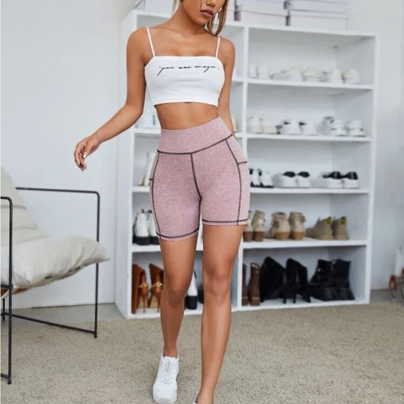 SHEIN Contrast Stitch Biker Shorts With Phone Pocket - Picture 2 of 3